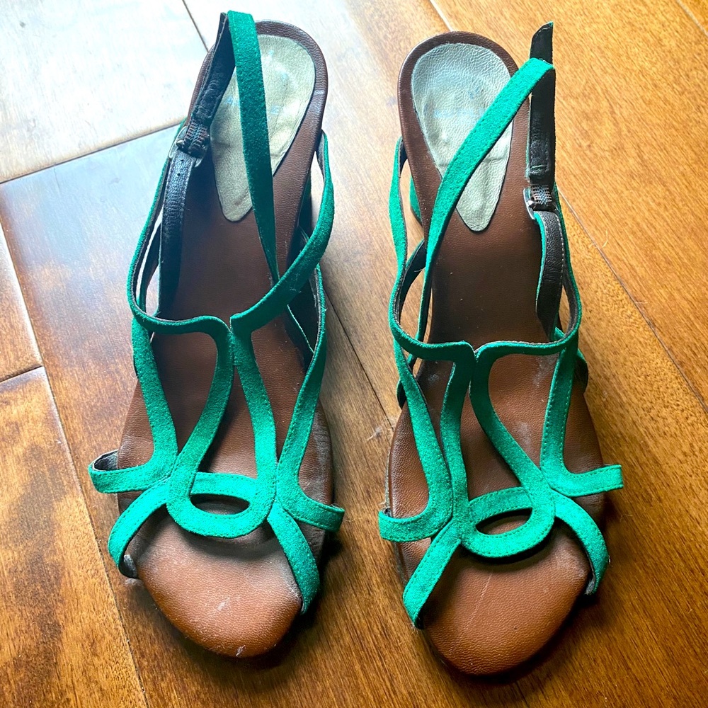 London Designer wedge sandals